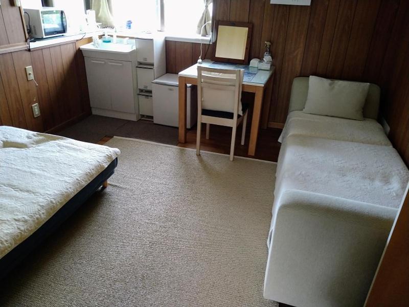 Minshuku Zabaru Hostel Ishigaki  Bagian luar foto
