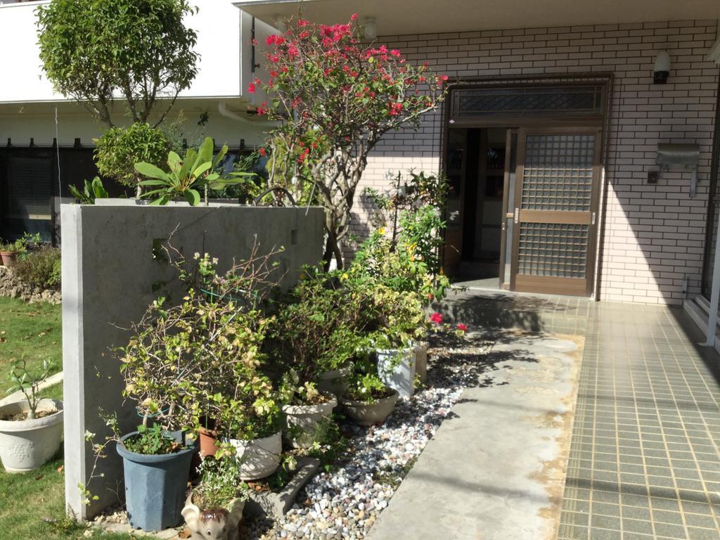 Minshuku Zabaru Hostel Ishigaki  Bagian luar foto