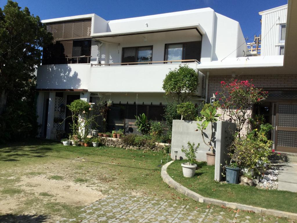 Minshuku Zabaru Hostel Ishigaki  Bagian luar foto