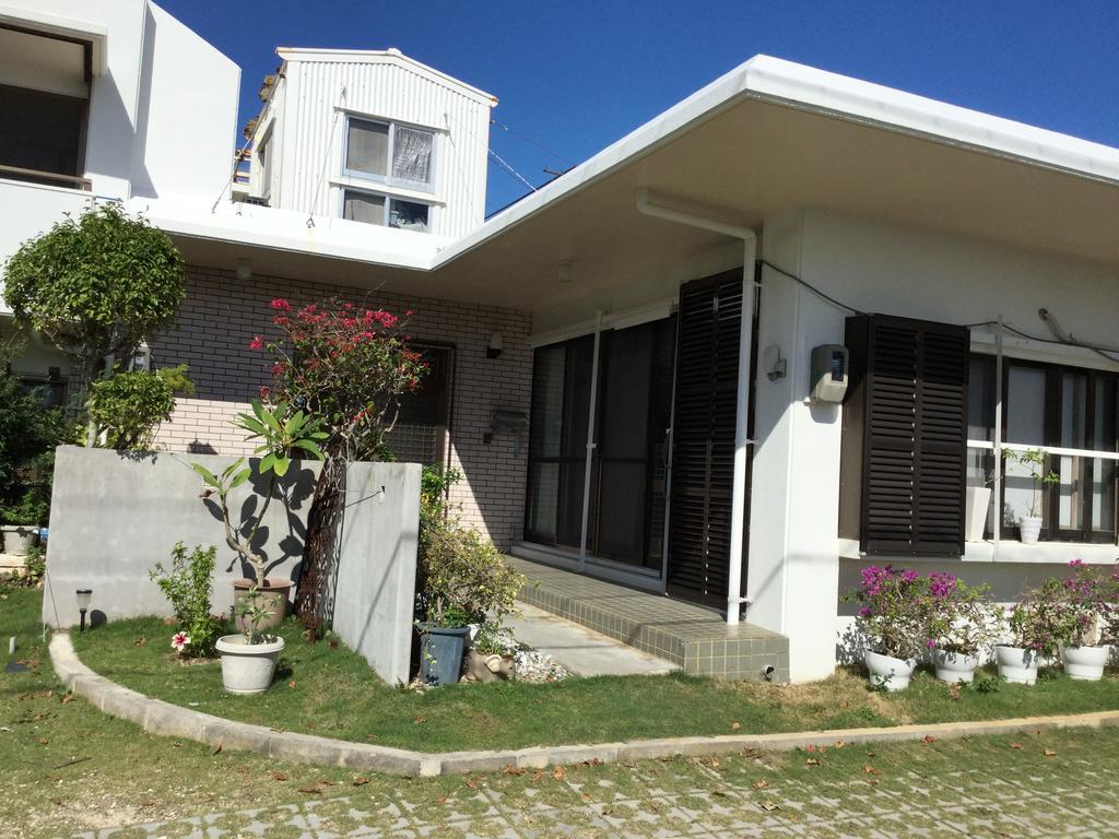 Minshuku Zabaru Hostel Ishigaki  Bagian luar foto
